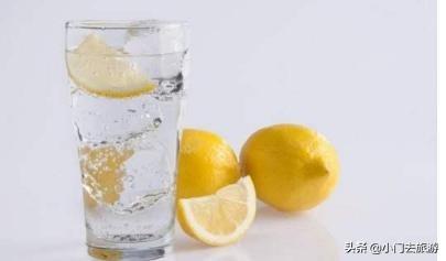 自制柠檬水，原来这么好喝！快试试！