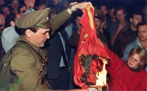 前苏联解体的原因苏联解体时间及原因